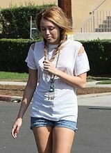 Miley Cyrus Nude Picture